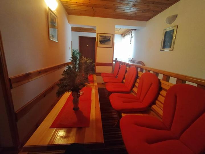 Apartmani Milic Sirogojno Buitenkant foto